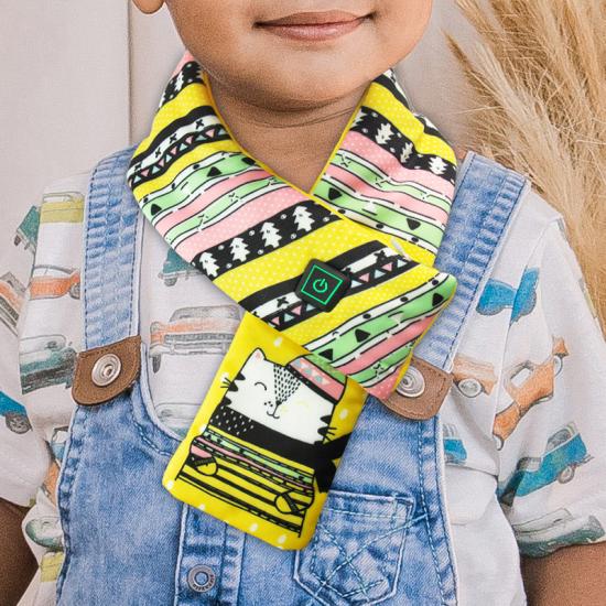 Heated scarf with power bank